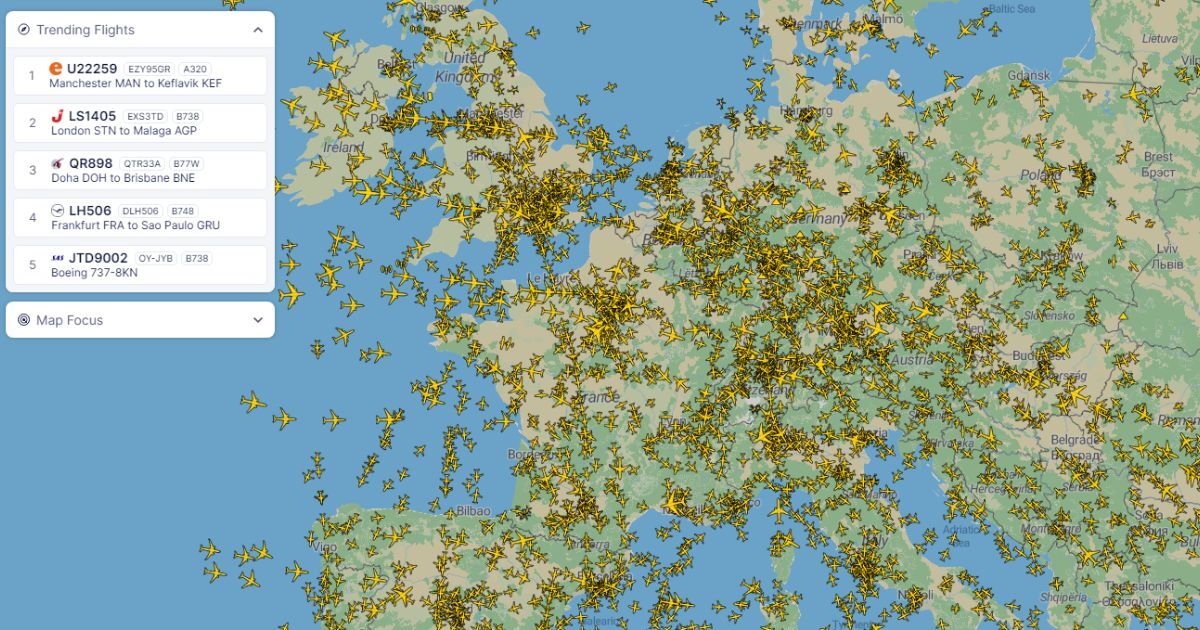planefinder.net map