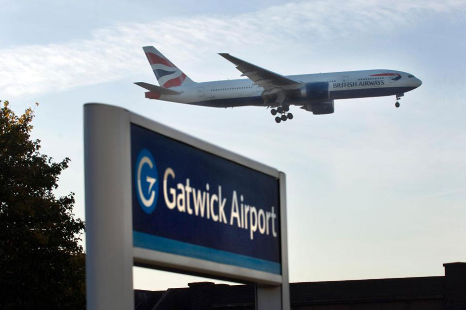 british airways plane taking off from london gatwick airport