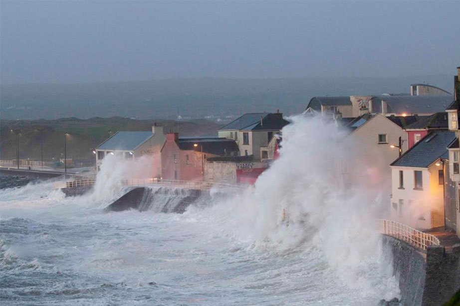 waves hit the coast of Ireland during storm Eleanor