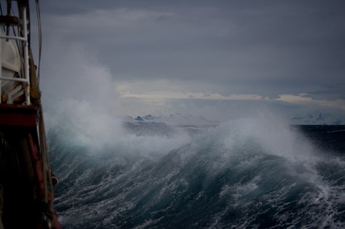 Big wave in the middle of a storm